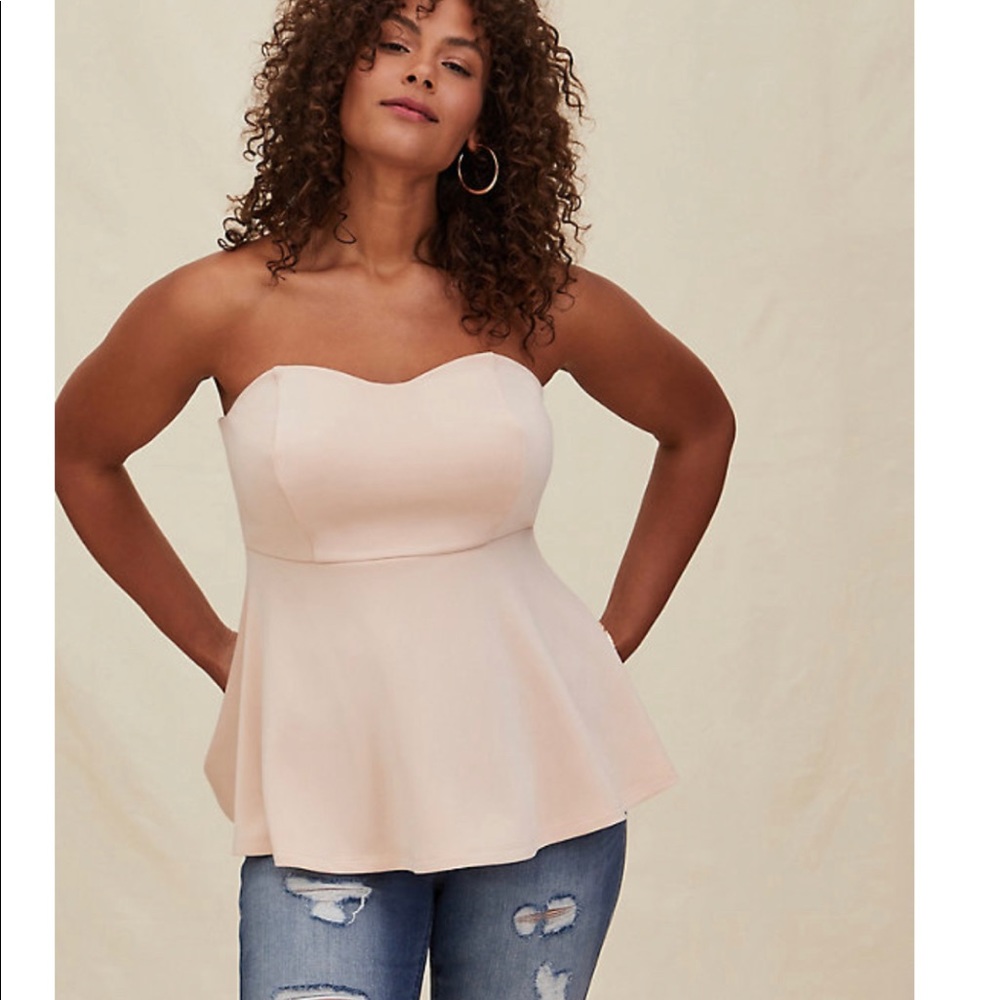 Torrid sz 3 Pink Scuba Knit Strapless Peplum Top
